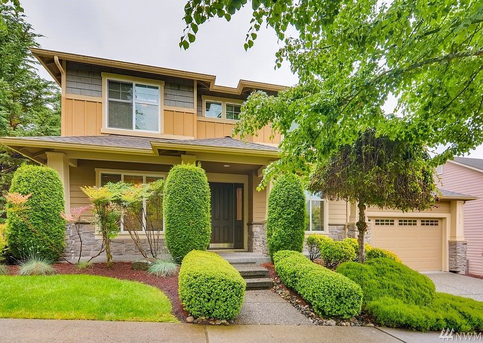 1st image of 16579 NE 120th Way