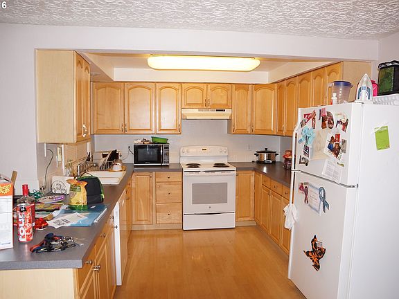 5th image of 13513 SE 23rd St