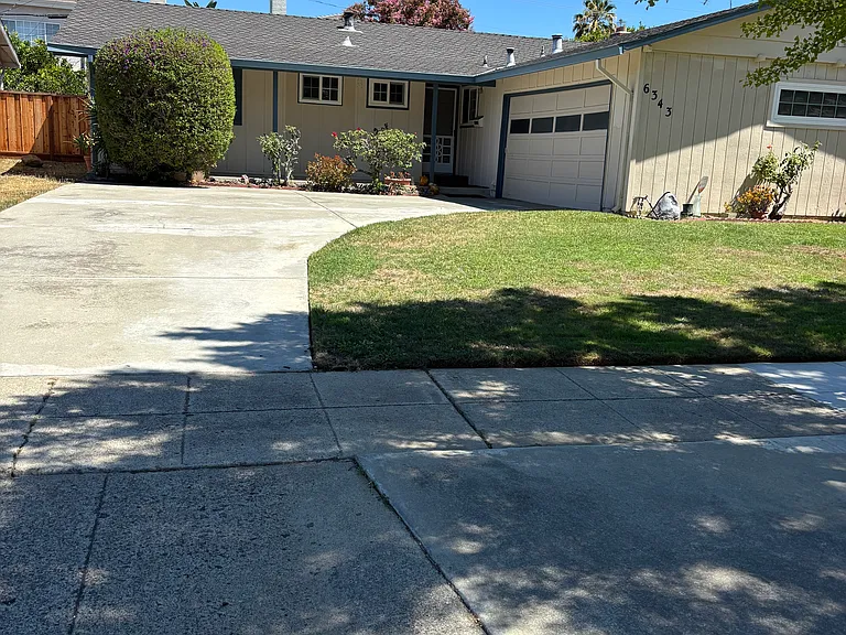 6343 Atherwood Ave — Photo 1