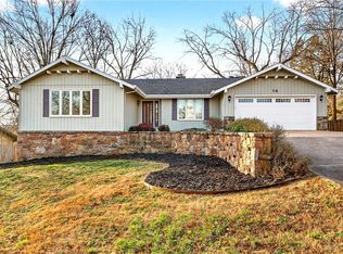 14 Elizabeth Dr, Bella Vista, AR 72715