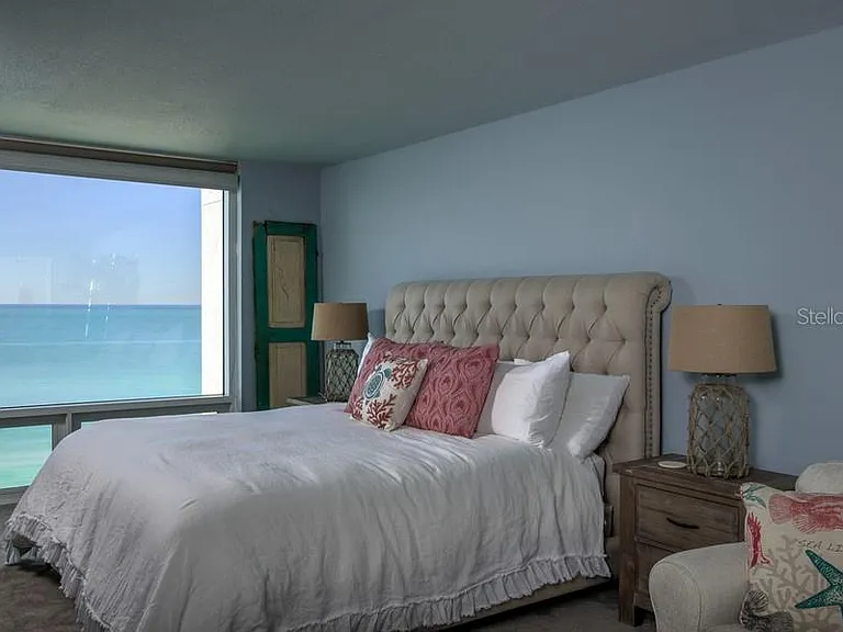 2425 Gulf Of Mexico Dr #7B — Photo 11