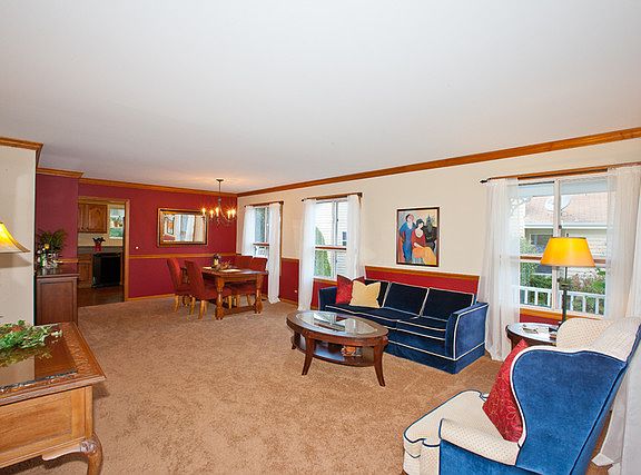 2nd image of 599 Cortland Dr