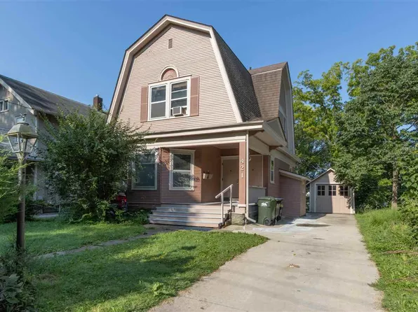 421 S Lucas St, Iowa City, IA 52240