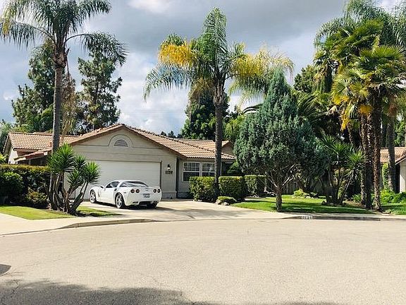 4th image of 1134 S Tracy St