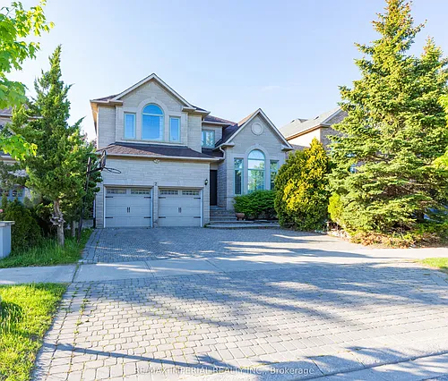 2 Farnham Dr Photo 1