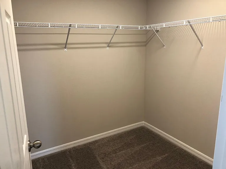 walk in closet