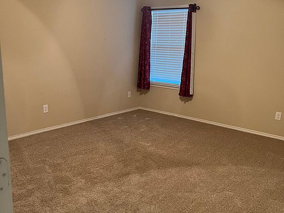5th image of 1460 Arabella Ave