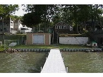 7150 Colony Dr photo 1