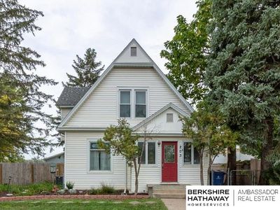 203 E 2nd St, Louisville, NE, 68037