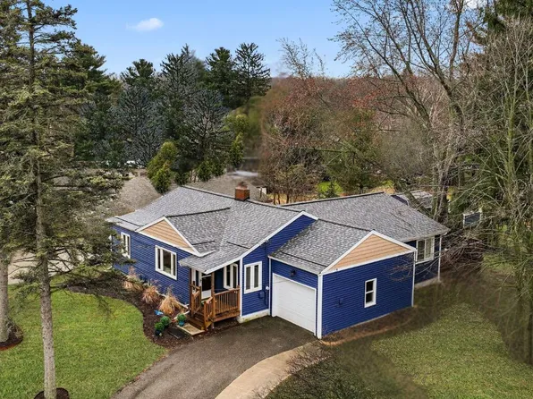 202 S Berrien St, New Buffalo, MI 49117