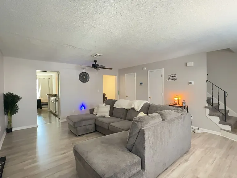 17 S Gawain Way — Photo 6