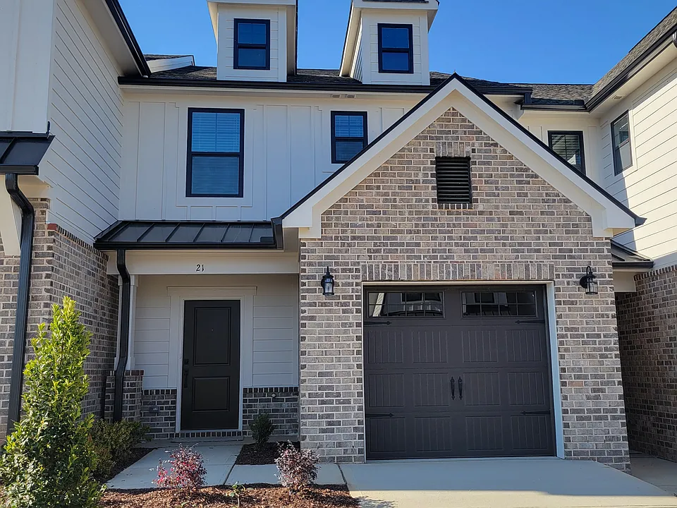 20 Catterton Ln