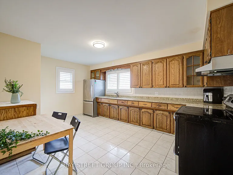 58 Broderick Ave — Photo 8
