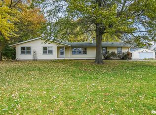 186 Cravens Rd, Springfield, IL 62712