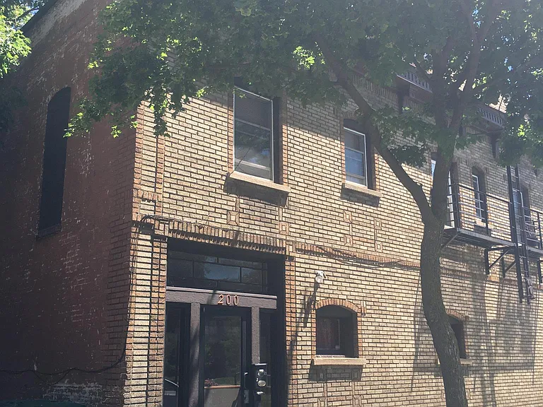 200 Benton St #C — Photo 1