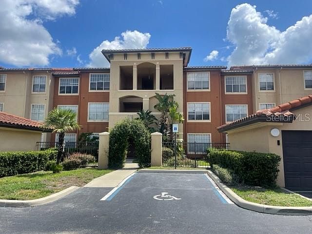 5578 Metrowest Blvd UNIT 105, Orlando, FL 32811 | MLS #O6127982 | Zillow