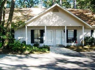 540 Brockinton Dr, St Simons Island, GA 31522