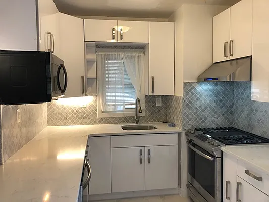 Rented by Expert Realty | media 3