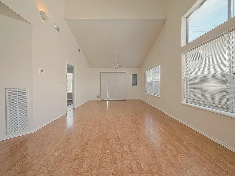 4617 Talina Way #A — Photo 7