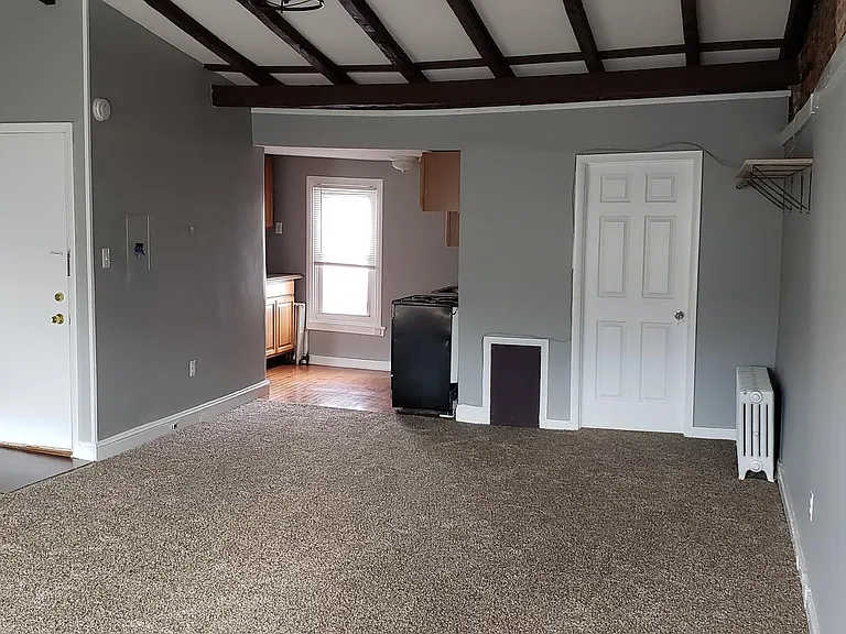4329 Main St #3 — Photo 1