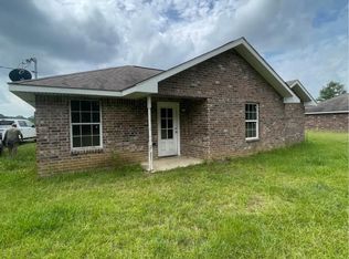 1090 Hanger Rd, Trout, LA 71371