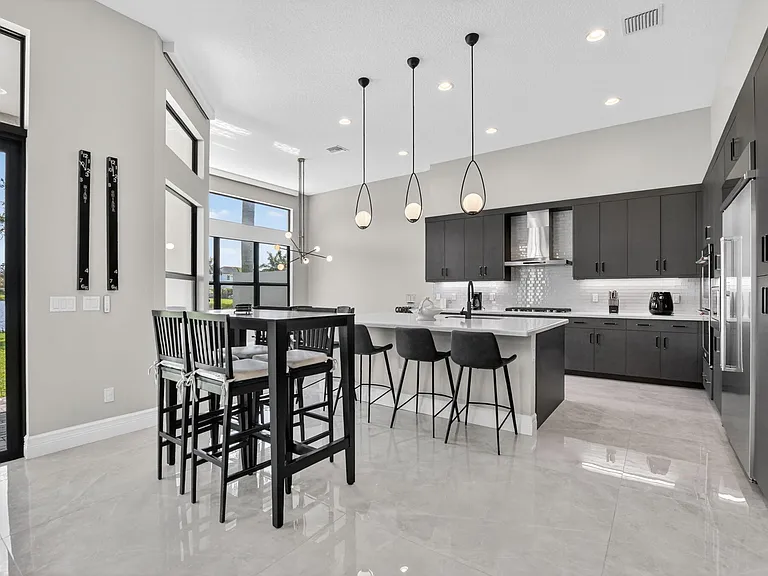 17358 Santaluce Mnr — Photo 16