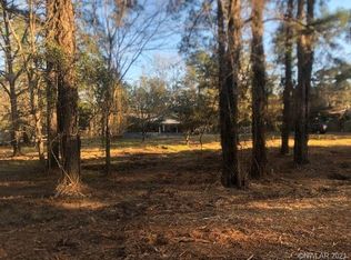 1384 Linton Rd #9, Benton, LA 71006