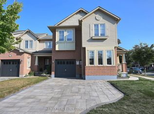 1 McCandless Ct, Milton, ON L9T2C4