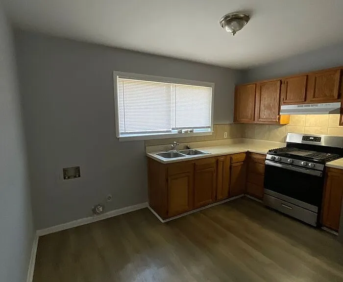 16 Pollux Cir E #4 — Photo 5