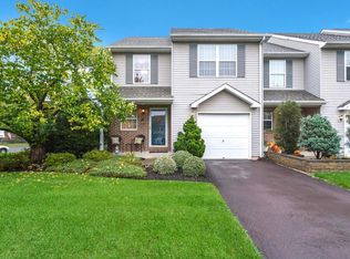 170 Seckel Ct, Telford, PA 18969