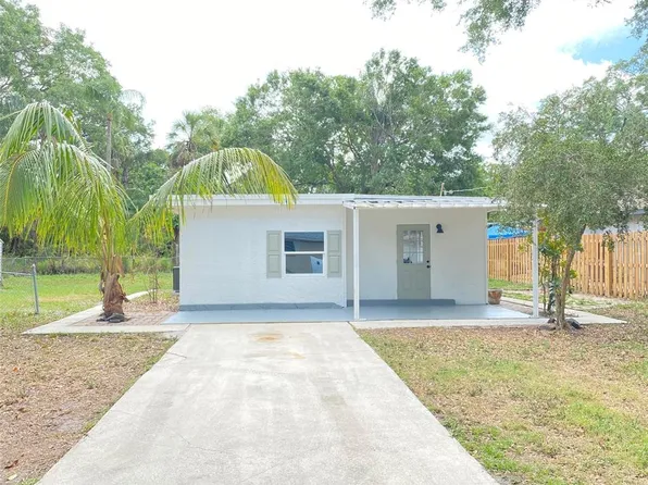 1820 28th Ave E, Palmetto, FL 34208