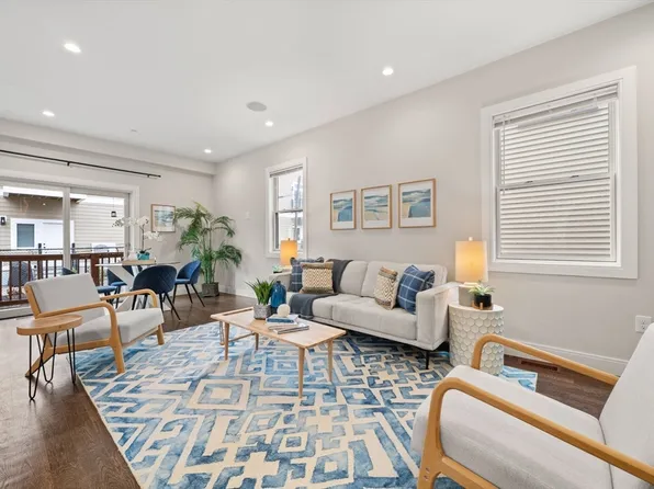 7 Langford Park Unit 1, Roxbury, MA 02119