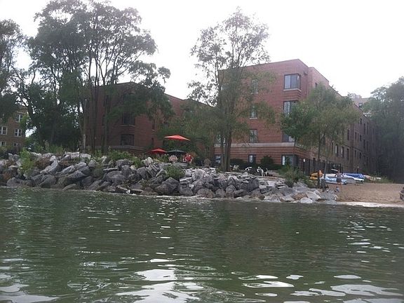 3rd image of 1224 W Chase Ave APT 3E