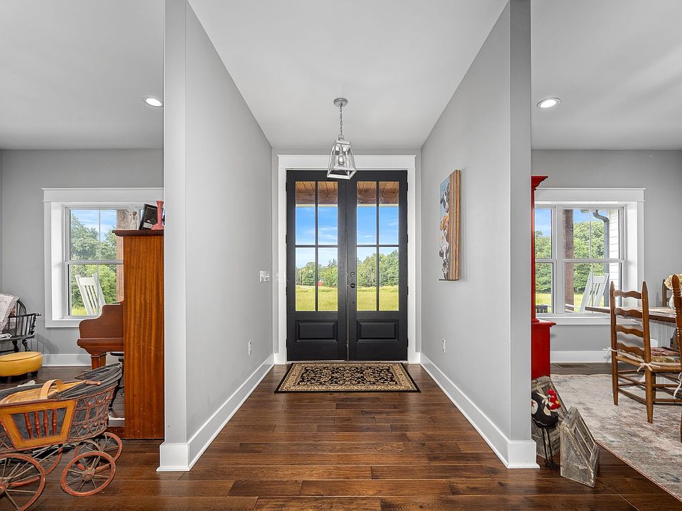 10th image of this home