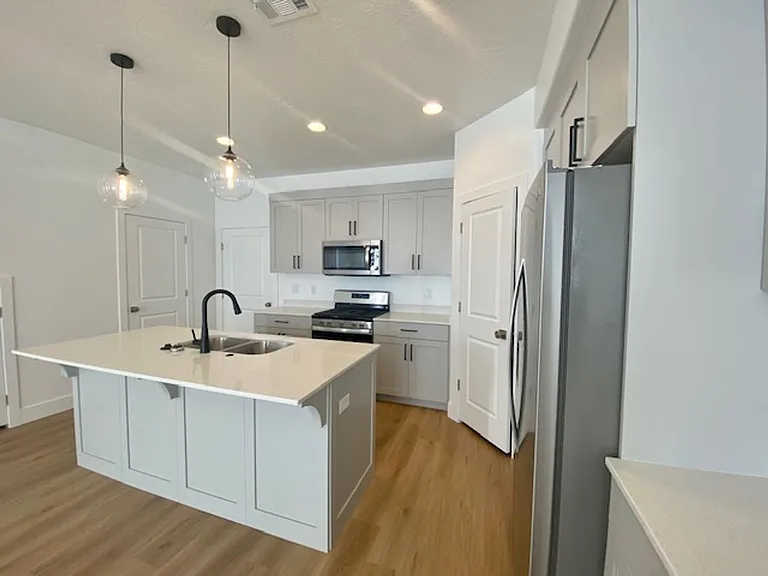 2664 E Gray Birch Dr — Photo 9