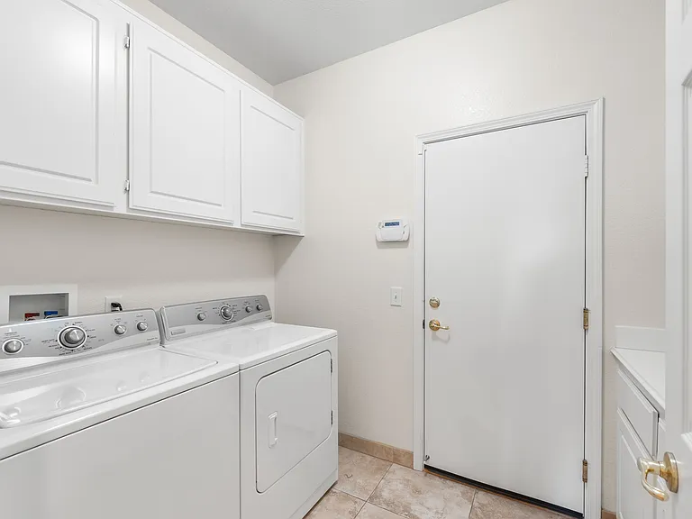 4157 Wickford Way — Photo 24