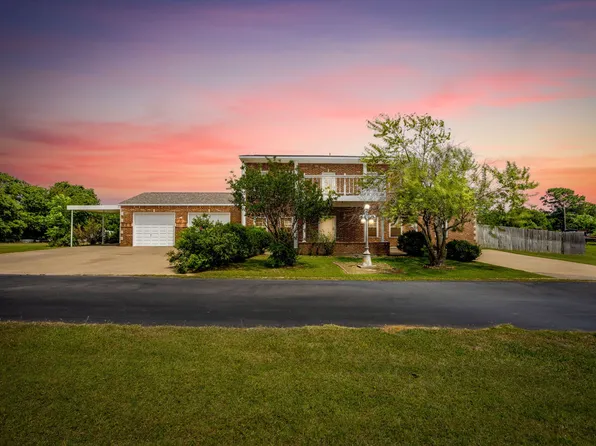 807 Caddo Rd, Joshua, TX 76058