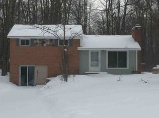 4432 Jay Woods Rd, Harrison, MI 48625