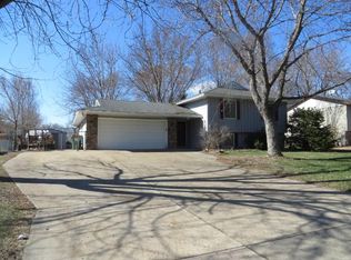 10450 Osage St NW, Coon Rapids, MN 55433