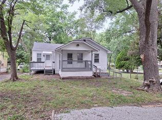 1904 S Ash Ave, Independence, MO 64052