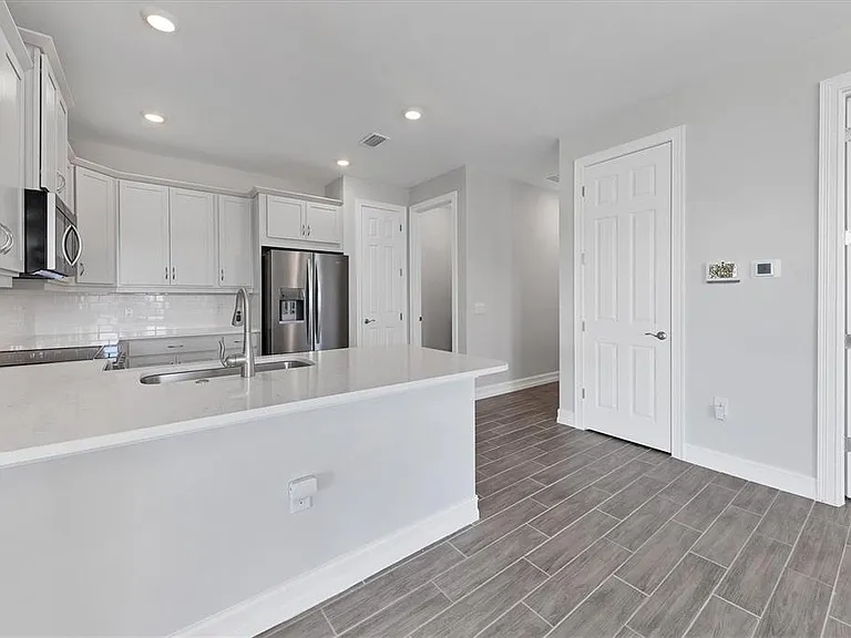 111 Ibiza Loop — Photo 12