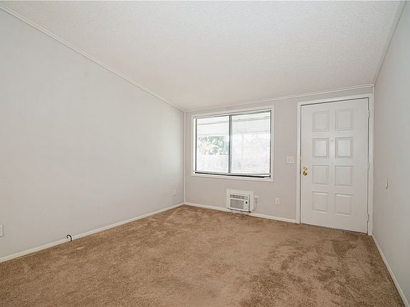 5th image of 555 7th Pl Unit 555
