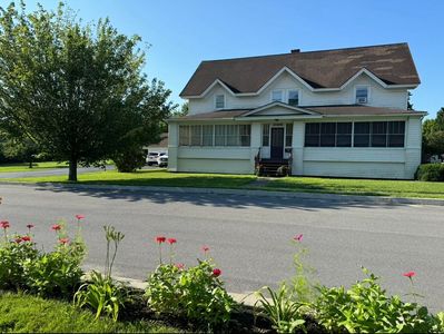 21 Academy St, Rouses Pt, NY, 12979