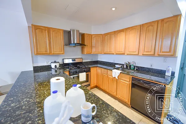 Rented by Nolita Group | media 4