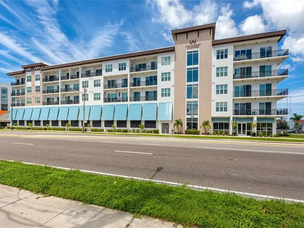 300 150th Ave #305, Madeira Beach, FL 33708