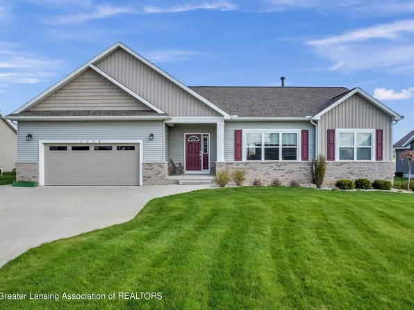 2278 Winners Circle St, Saint Johns, MI 48879