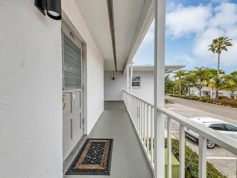 1001 Inlet Cir #271 — Photo 5
