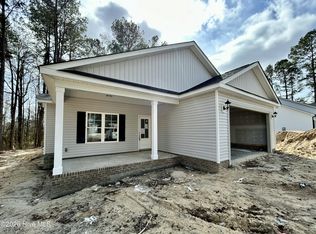 1775 Walnut Run Dr, Deep Run, NC 28525
