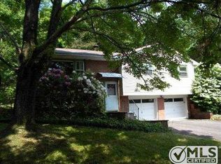 37 Arnold Dr, Hurley, NY 12498