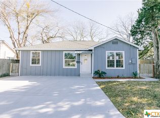 2104 N Levi St, Victoria, TX 77901